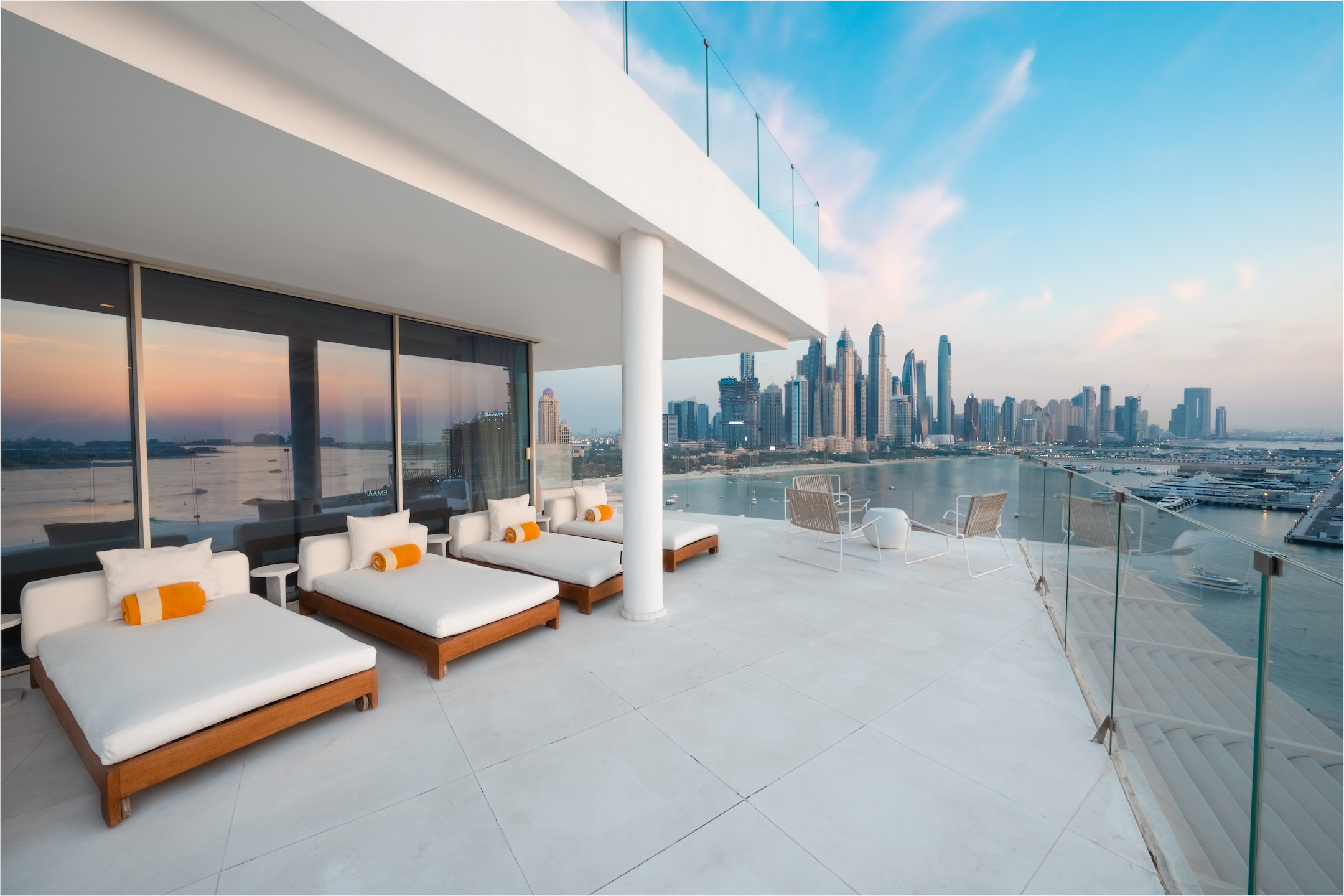 Beautiful view of Penthouse High End Resort Amenities